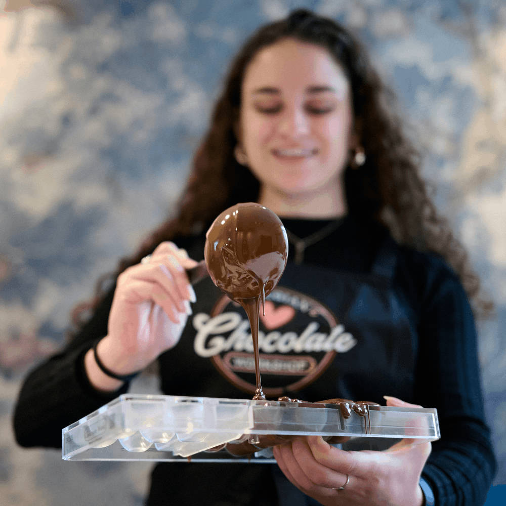 Belgian Chocolate Workshops in Bruges - Fun Chocolate class for individuals, groups & teambuilding
