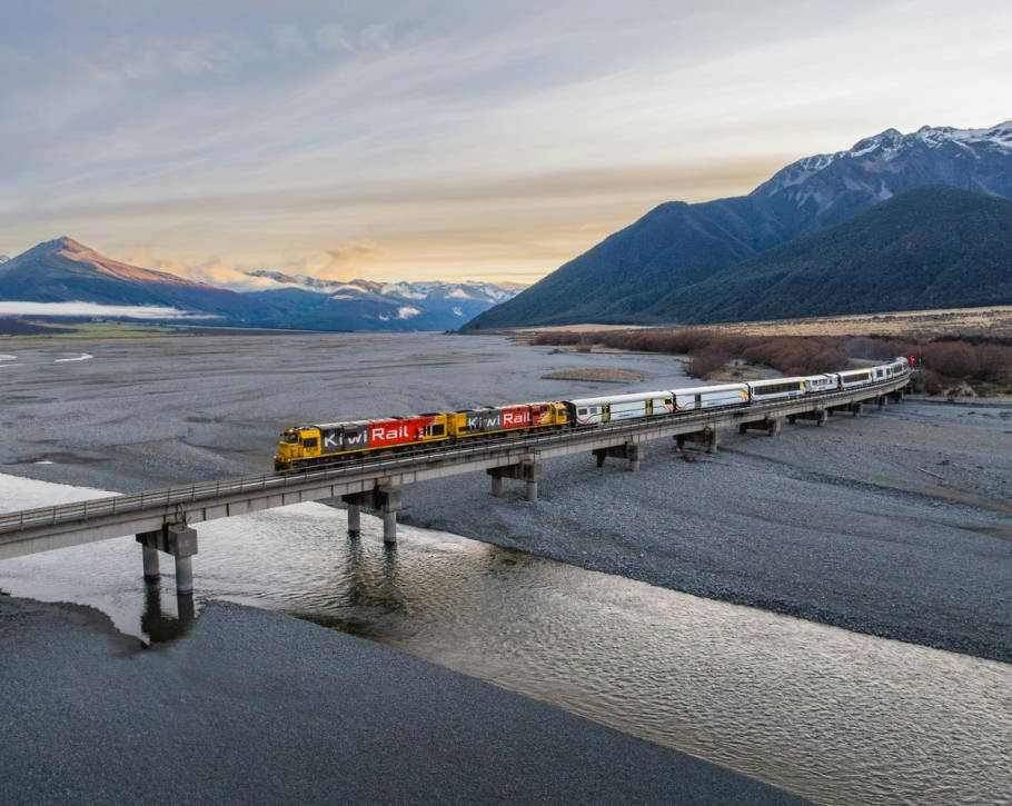 Arthur’s Pass National Park Day Tour with TranzAlpine Train – Leisure Tours